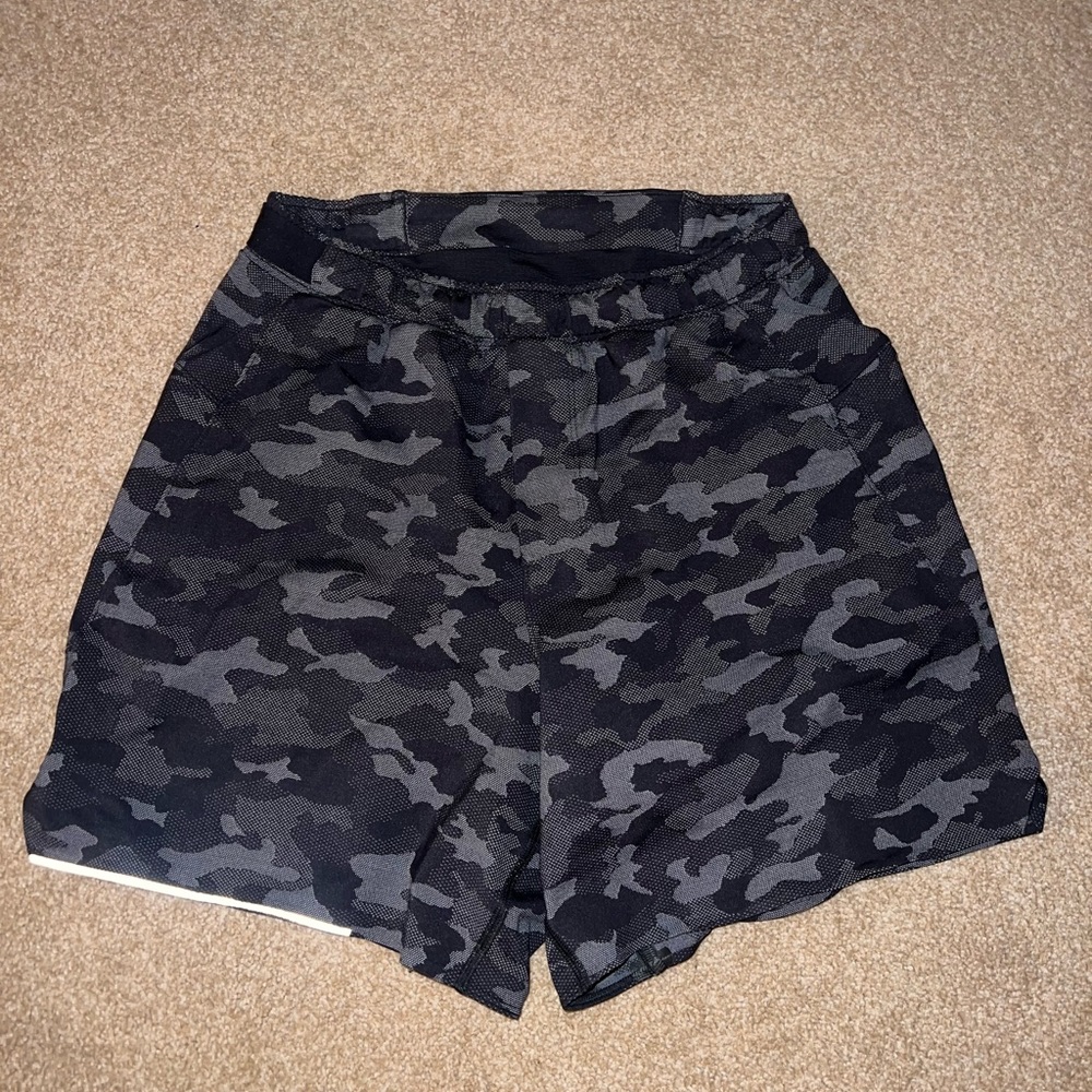 Men’s Lululemon Surge Lined Shorts